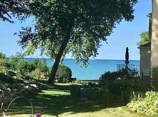 700 Waters Edge Rd APT 16, Racine, WI 53402