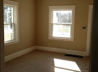 125 Avalon Dr, Bedford, OH 44146