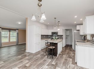 910 N Lloyd St, Crestview, FL 32536