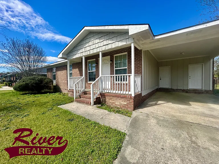 3211 Kevin Dr — Photo 3