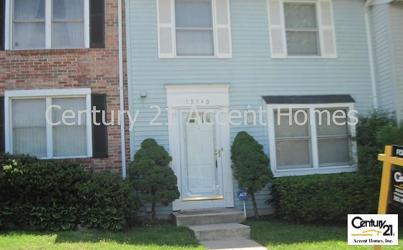 1st image of 13540 Bentley Cir