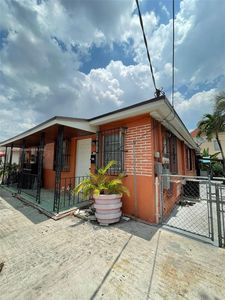 921 NW 22nd Ct, Miami, FL, 33125