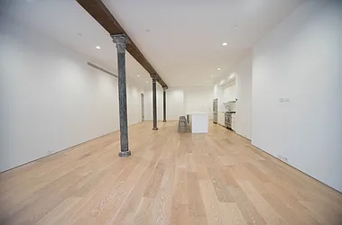Rented by Classiques Modernes International Realty