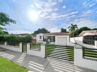 4370 SW 2nd St, Miami, FL 33134