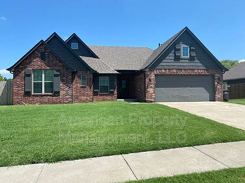5312 Charleston Dr Photo 1