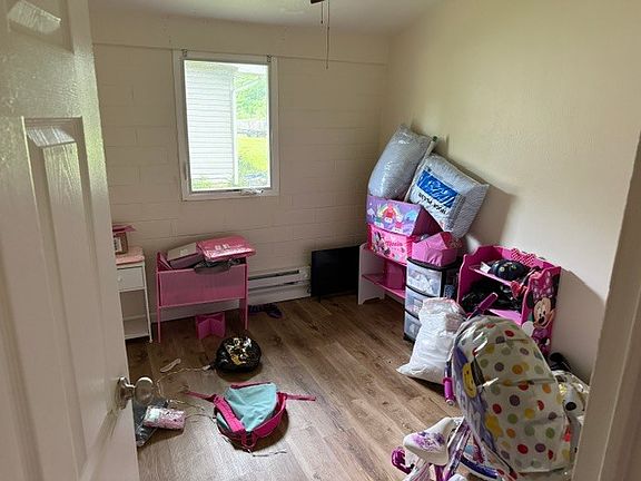 5th image of 309 S Birchlane Dr