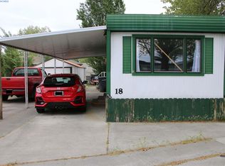 18 Log Ln, Richland, WA 99354