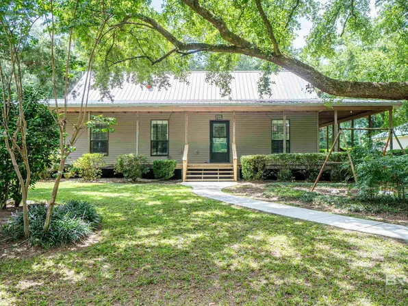 10349 Longview Dr W, Foley, AL 36535