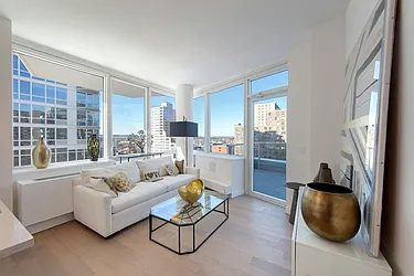 Rented by Red Apple Group