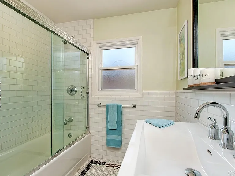 6154 Carling Way — Photo 22