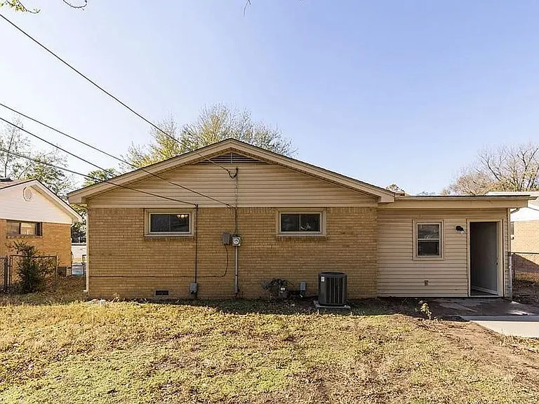 236 N Sunnyside Rd — Photo 18