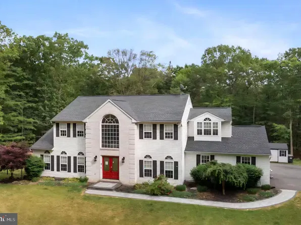 2578 Mountain Rd, Stroudsburg, PA 18360