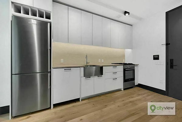 Rented by The KCI Group | media 86