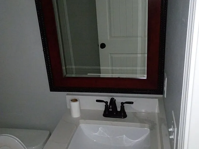 407 E Academy Ave — Photo 14