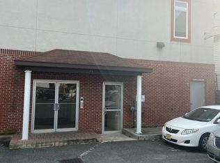 577 Broadway APT 8, Bayonne, NJ 07002