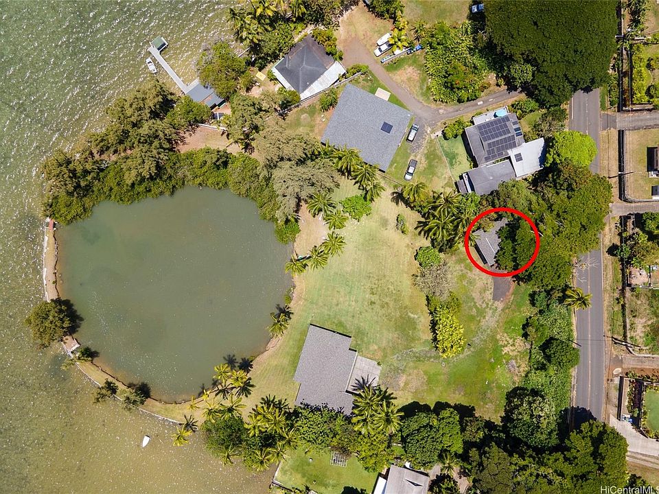 Cottage (with red circle )

(Gates, paths, and gardens are shared with the main house tenants.)