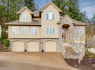 17649 Woodhurst Pl, Lake Oswego, OR 97034