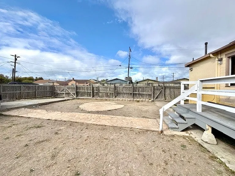 4000 Nevin Ave — Photo 7
