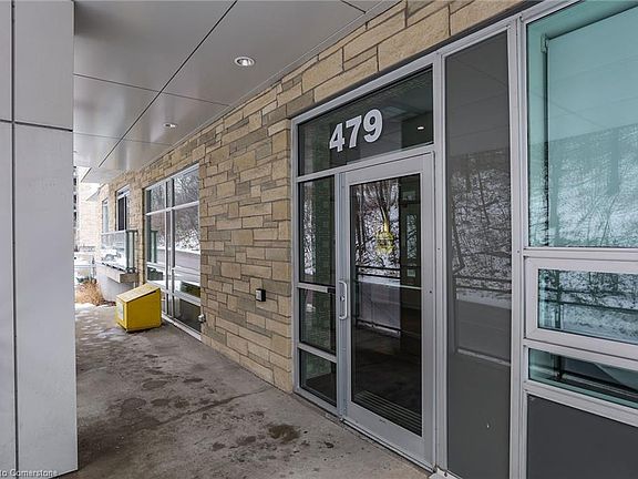 4th image of 479 Charlton Ave E #106