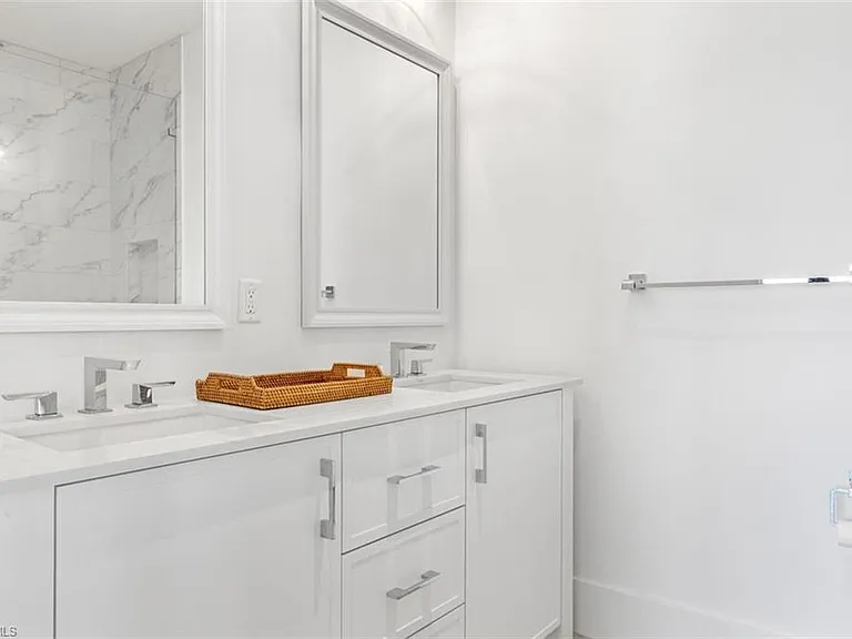 850 Central Ave #305 — Photo 10
