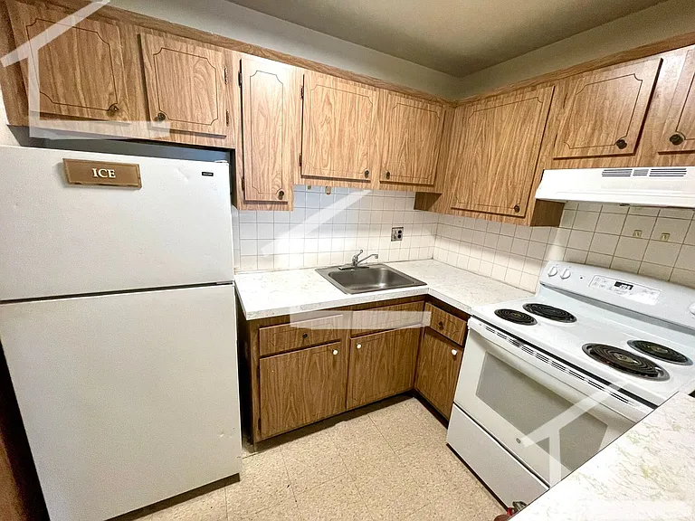 35 Allston St #25 — Photo 7