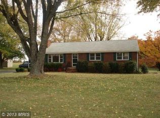 51 Holly Corner Rd, Fredericksburg, VA 22406