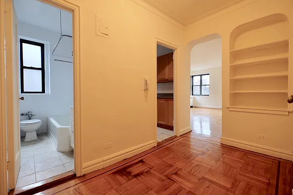 Rented by Keller Williams NYC | media 6