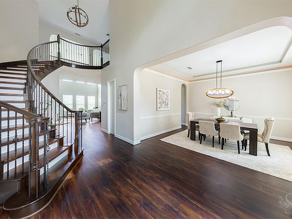 4th image of 5026 Quiet Falls Ln