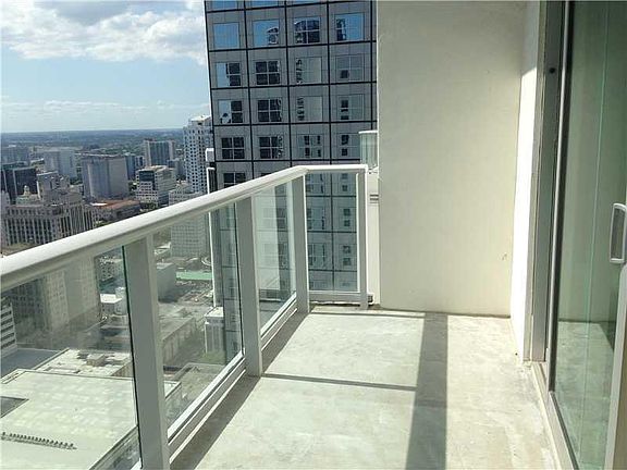 3rd image of 300 S Biscayne Blvd APT 3809
