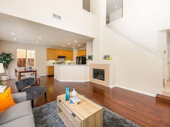 3rd image of 1206 Alder Creek Cir