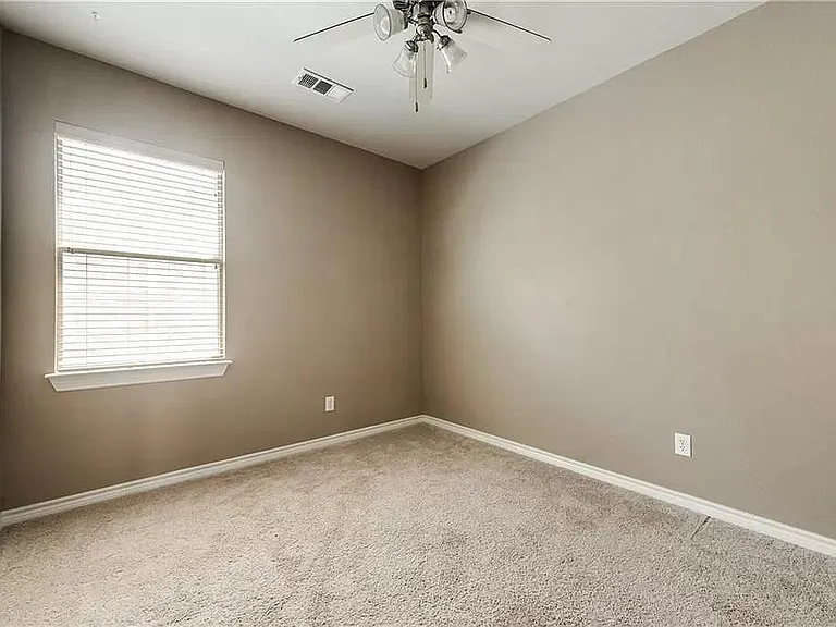 3429 Beekman Dr — Photo 20