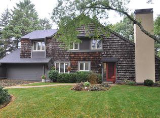 1901 2nd Pl, Kenosha, WI 53140