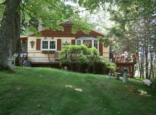 904 Deerland Rd, Long Lake, NY 12847