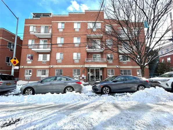 78-36 46th Avenue #3D, Elmhurst, NY 11373