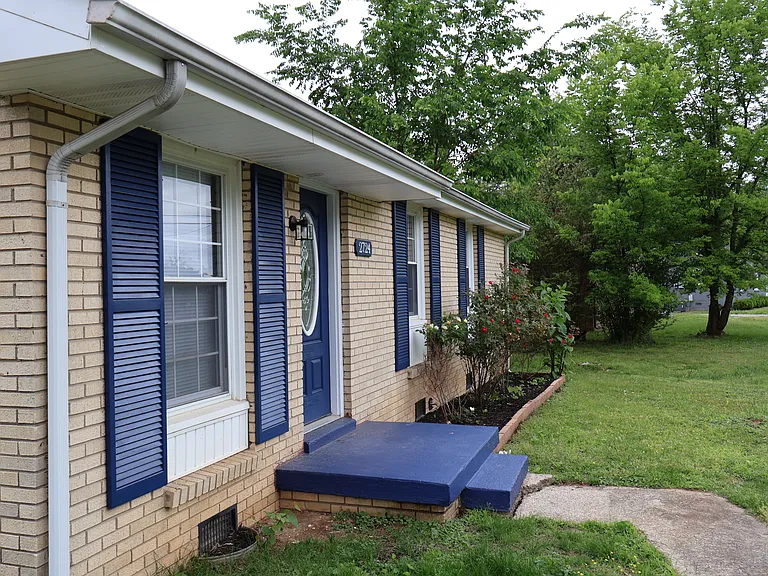 2724 Ann Dr — Photo 7