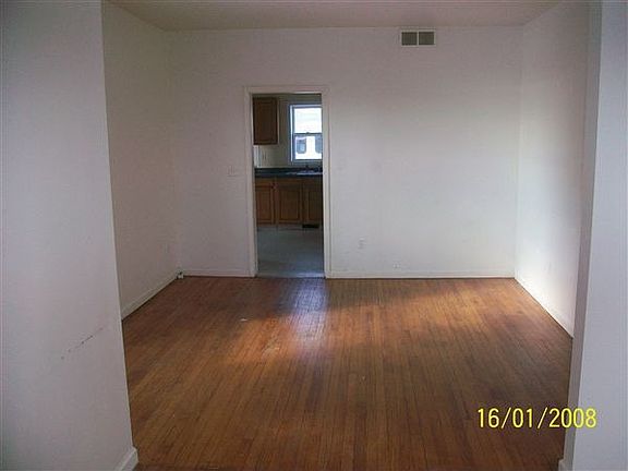 rentals 2011 002