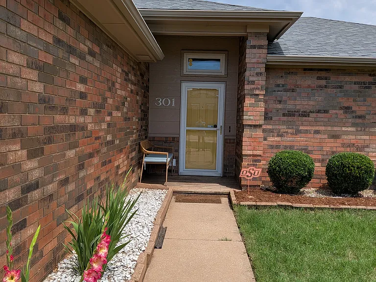301 S Abbey Ln — Photo 43