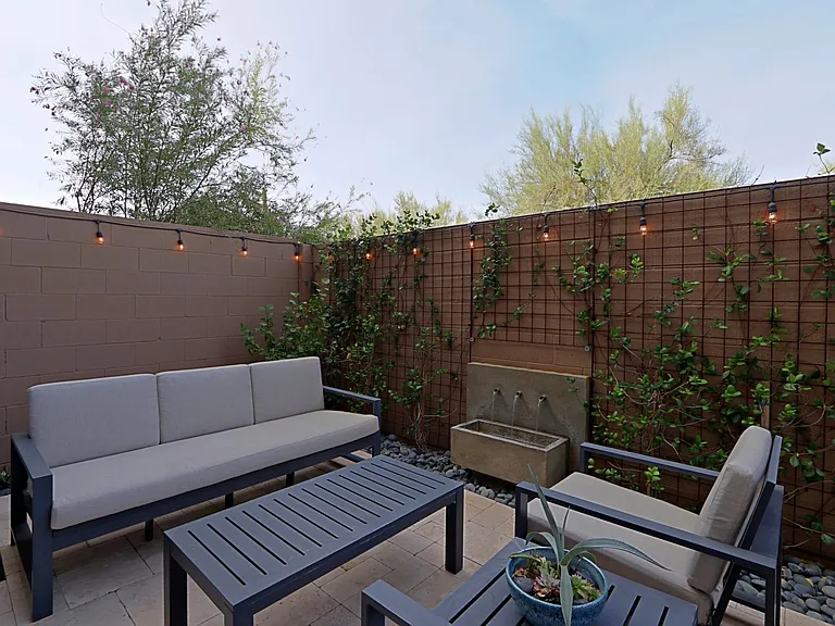 7350 E Vista Bonita Dr — Photo 24