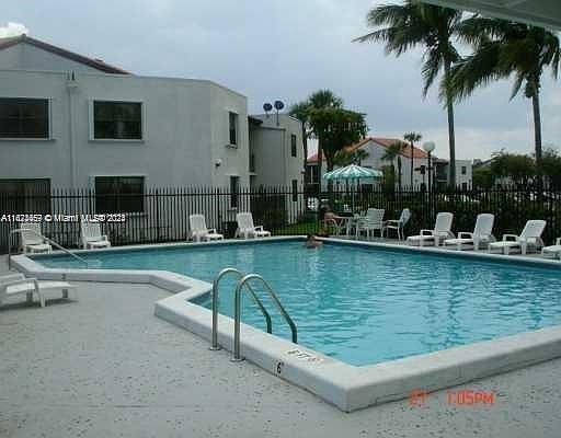 4th image of 9423 Fontainebleau Blvd APT 102