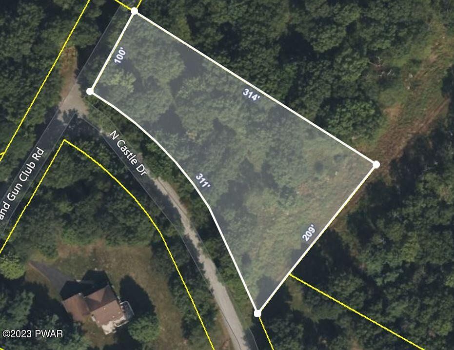 2nd image of N Castle Dr