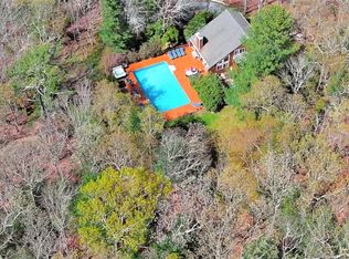 27 Ely Brook Road, East Hampton, NY 11937