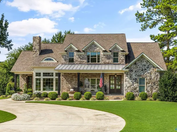 4000 Dobbs Dr SE, Huntsville, AL 35802
