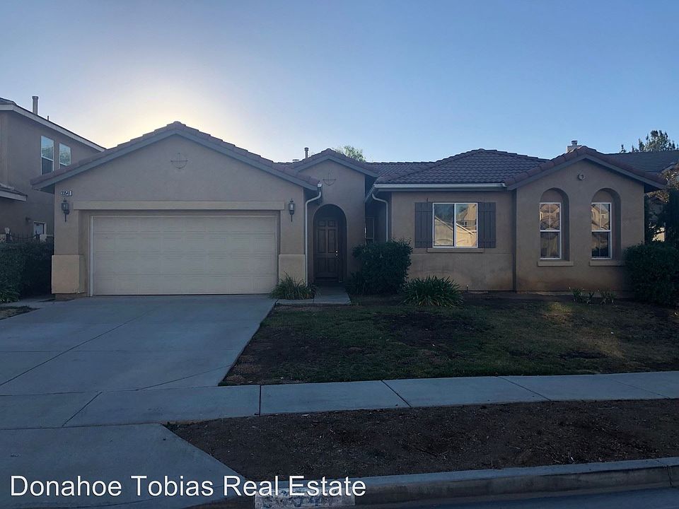 1st image of 33541 Iris Ln