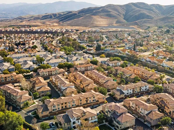 17871 Shady View Dr Unit 1805, Chino Hills, CA 91709