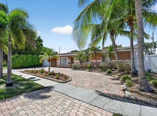 1007 SE 6th St, Deerfield Beach, FL 33441