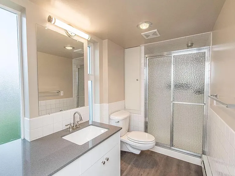 4529 44th Ave SW #204 — Photo 12
