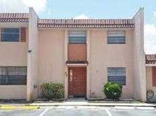 39 Cortez Way, Davie, FL 33324