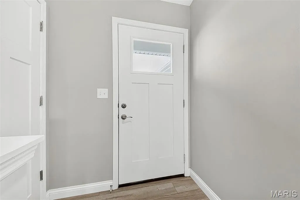 3 bed, 1600 sqft, $2,485 — Photo 4