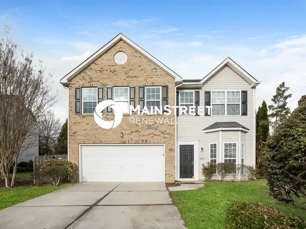 6827 Winners Dr, Whitsett, NC 27377