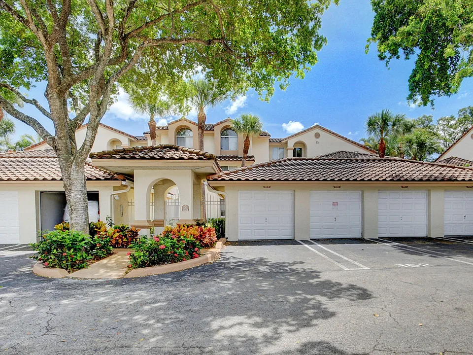 9204 Glenmoor Dr